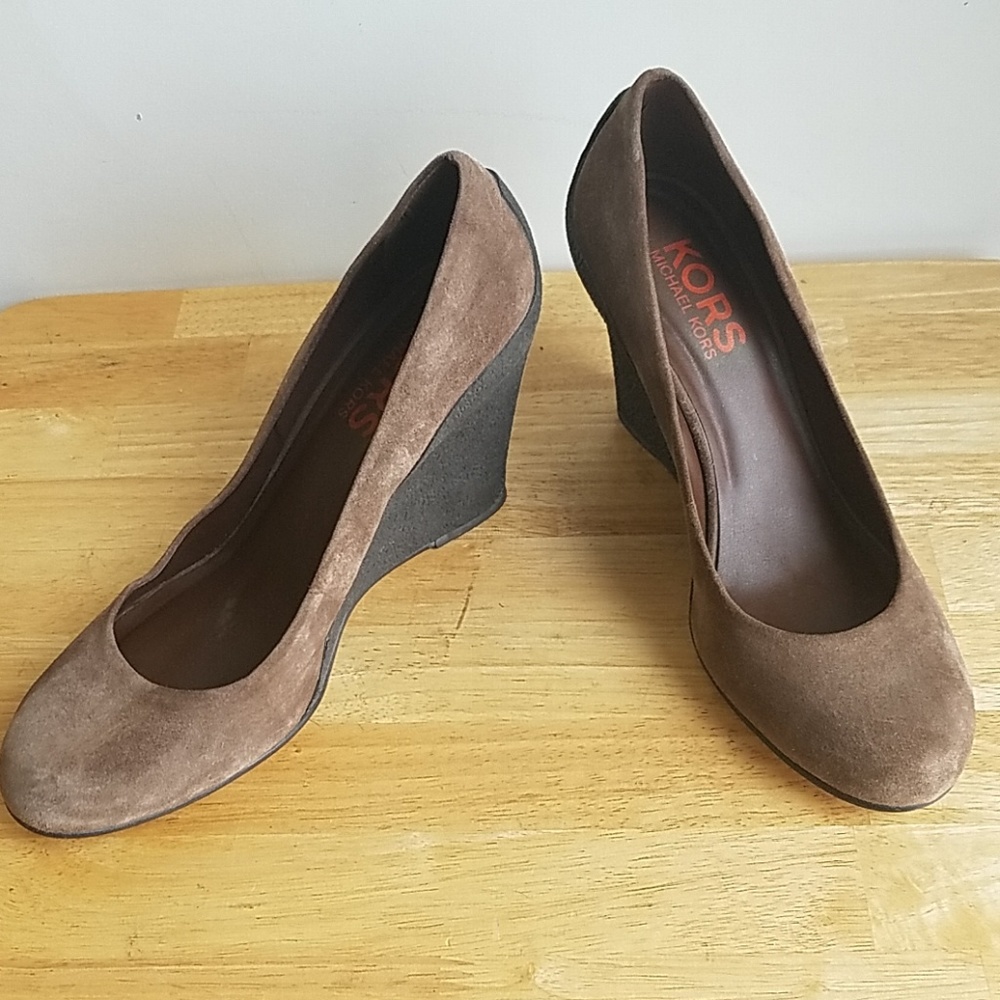 Kors Michael Kors brown suede heels 8.5